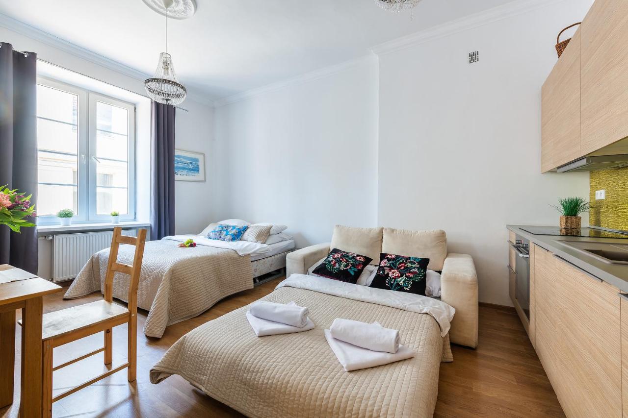 Miodowa Street P&O Serviced Apartments Warsaw Exterior photo